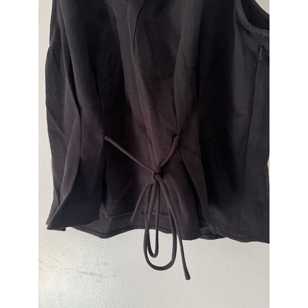NWT OGL Collared V-neck Pleated Sleeveless Top with Drawstring Size Medium Black - Picture 5 of 7